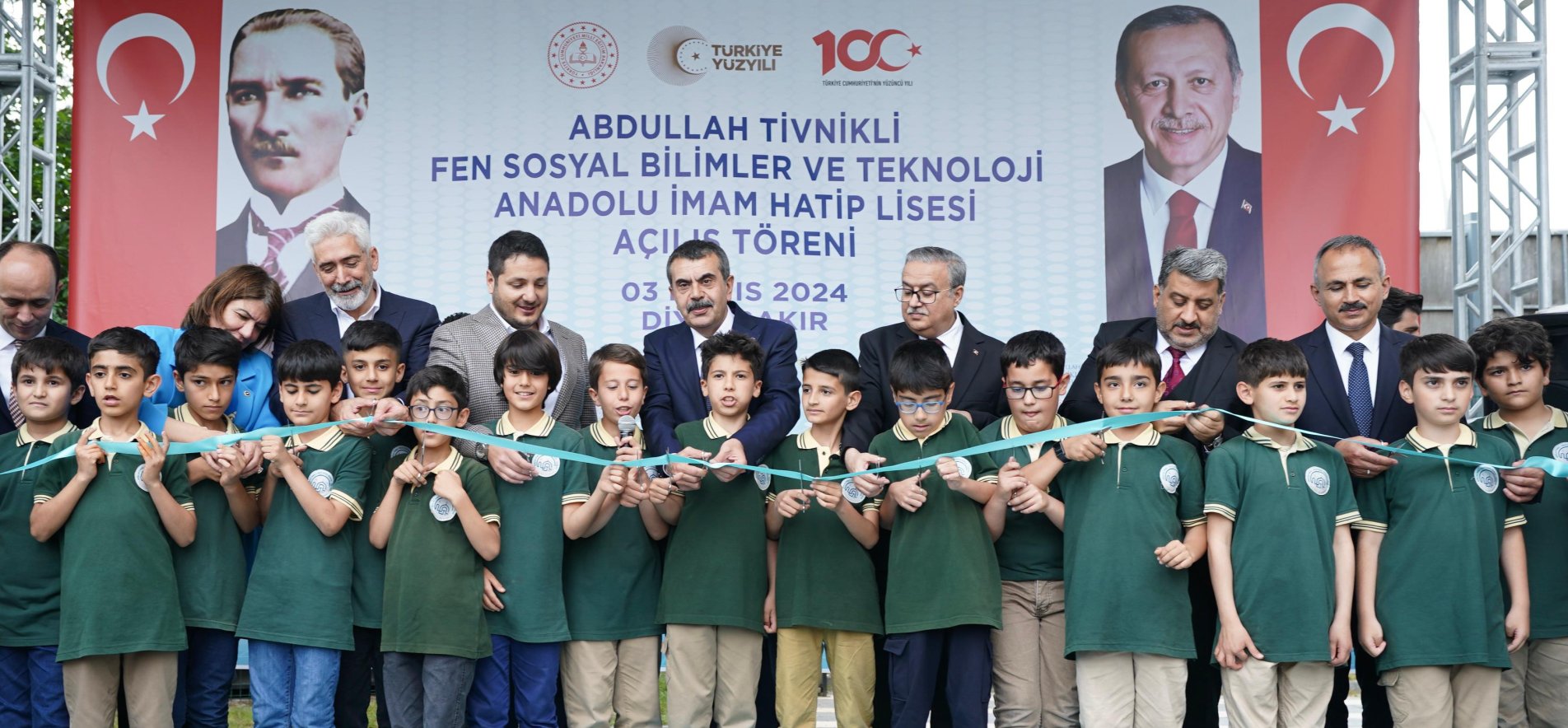 BAKAN TEKİN, DİYARBAKIR'DA LİSE AÇILIŞINA KATILDI